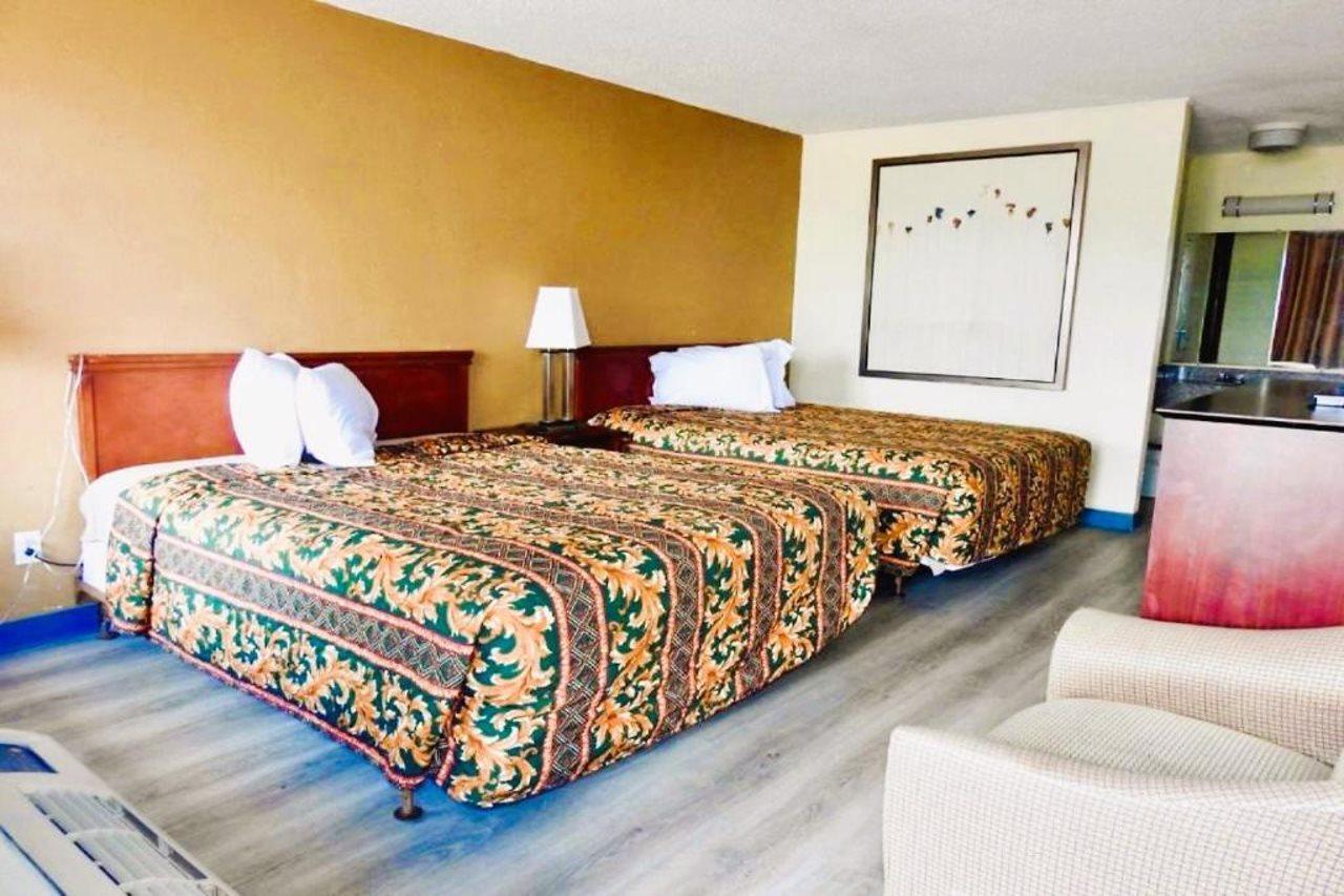 Holiday Lodge Virginia Pearisburg Extérieur photo